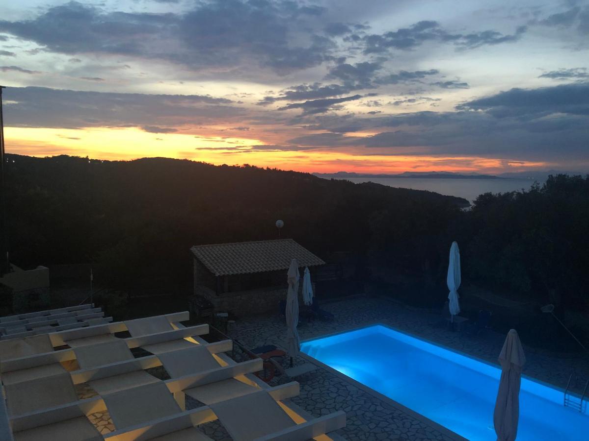 Villa Elaia Suites & Apartments No.1 ガイオス エクステリア 写真