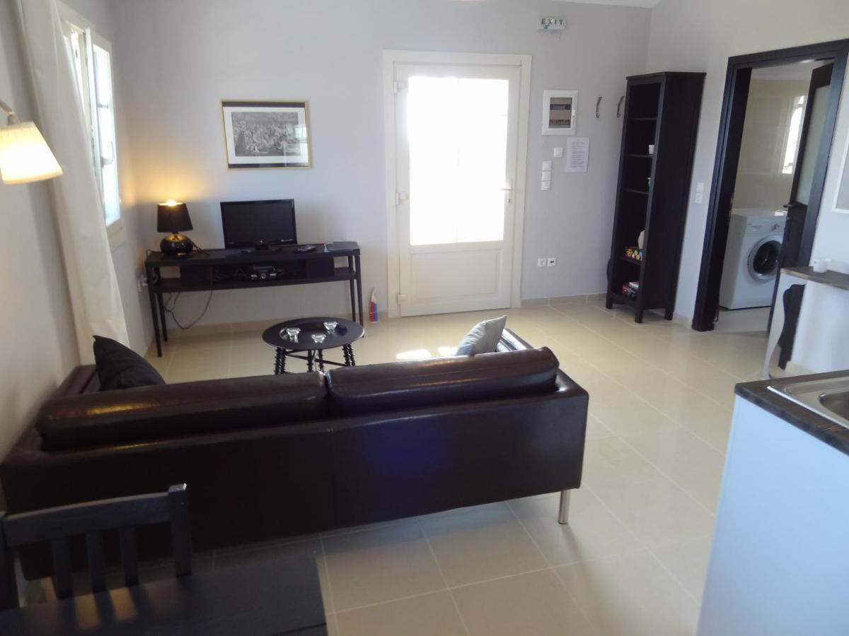Villa Elaia Suites & Apartments No.1 ガイオス エクステリア 写真