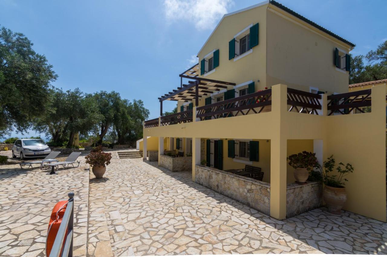 Villa Elaia Suites & Apartments No.1 ガイオス エクステリア 写真